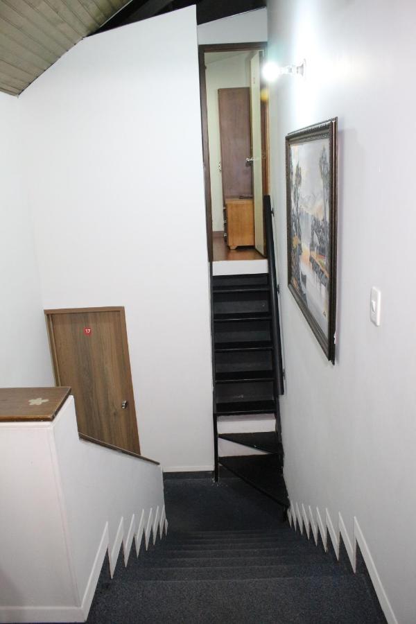 Hospedaje Sary House Богота Екстериор снимка